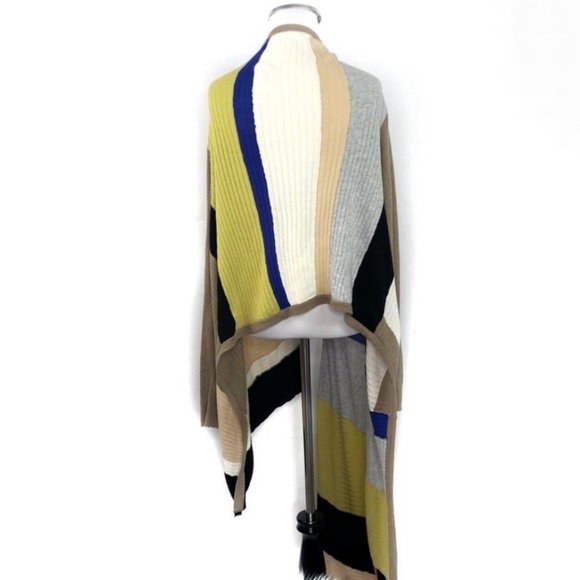 Sparrow Calculating Color Block Wrap Sweater - Picture 3 of 3